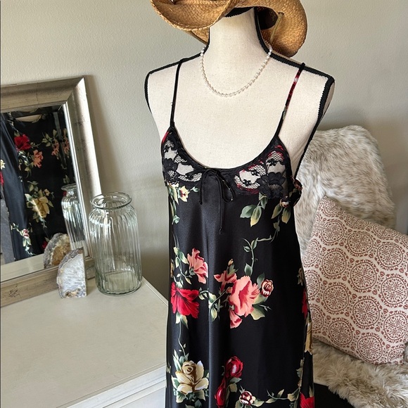 Cinema etoile VTG 🌺 black satin boho romantic floral lace maxi slip dress L - Picture 2 of 14